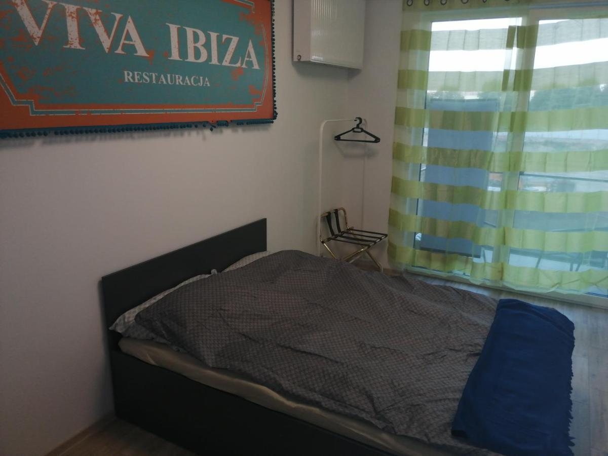 Apartamenty Galeria Polnocna Warszawa Exteriör bild