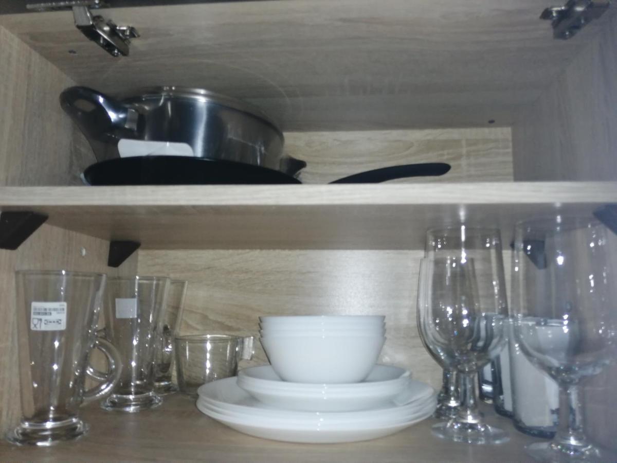 Apartamenty Galeria Polnocna Warszawa Exteriör bild