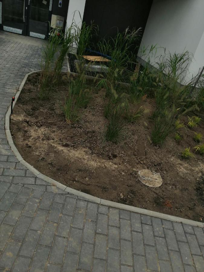 Apartamenty Galeria Polnocna Warszawa Exteriör bild