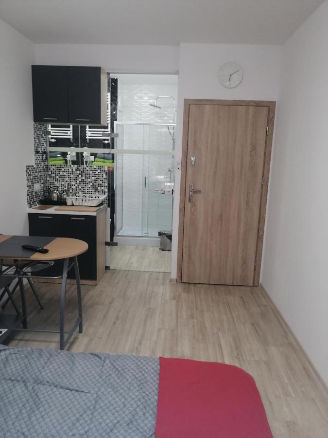 Apartamenty Galeria Polnocna Warszawa Exteriör bild
