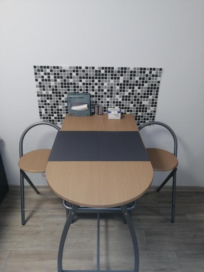 Apartamenty Galeria Polnocna Warszawa Exteriör bild