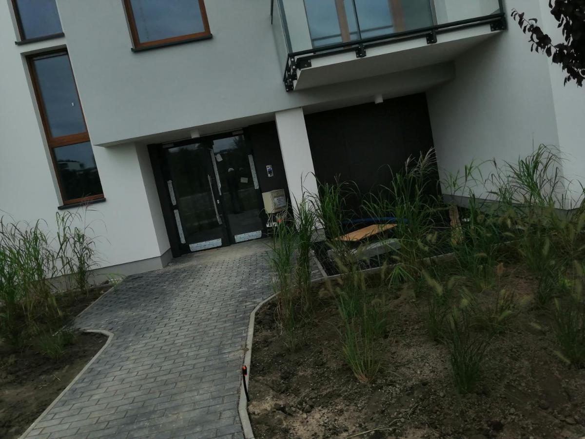 Apartamenty Galeria Polnocna Warszawa Exteriör bild