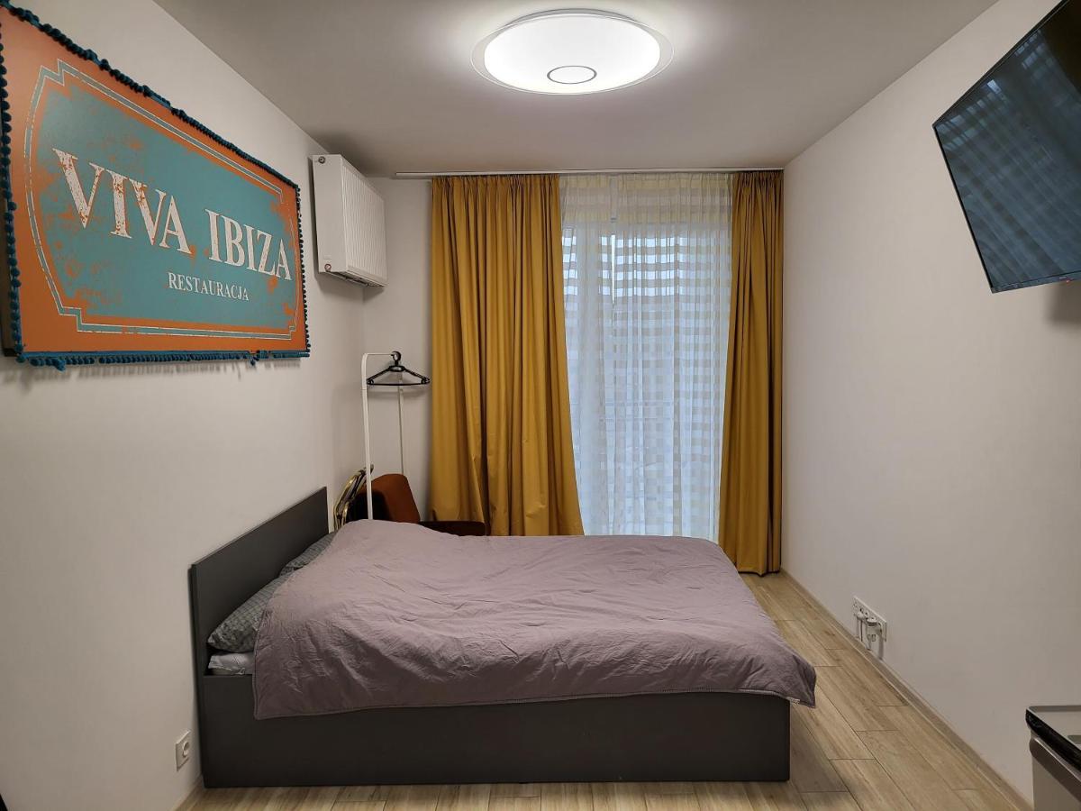 Apartamenty Galeria Polnocna Warszawa Exteriör bild