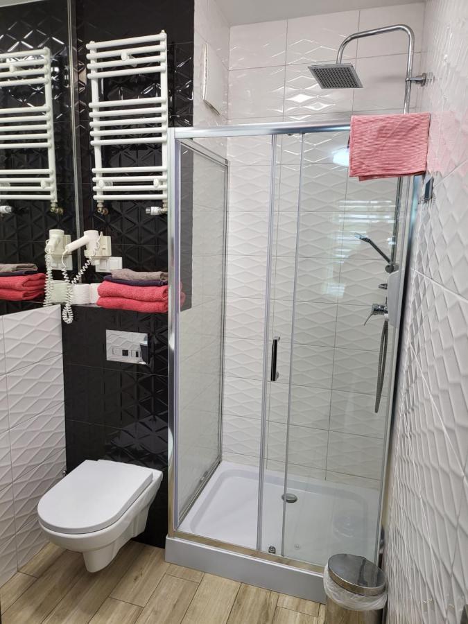 Apartamenty Galeria Polnocna Warszawa Exteriör bild